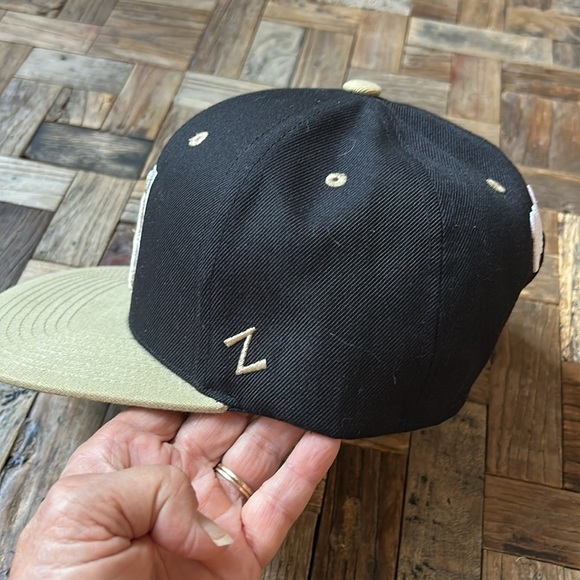 Vanderbilt University Zephyr Flat Brim SnapBack Baseball Hat - Picture 4 of 6
